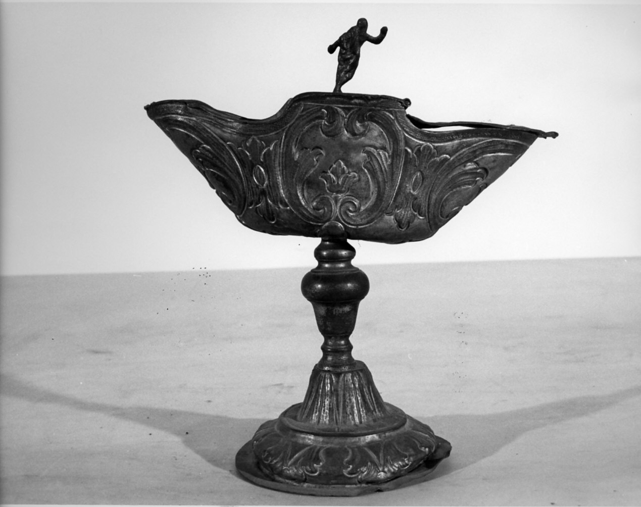 navicella portaincenso - a doppia valva, opera isolata - bottega lombarda (seconda metà sec. XVIII)