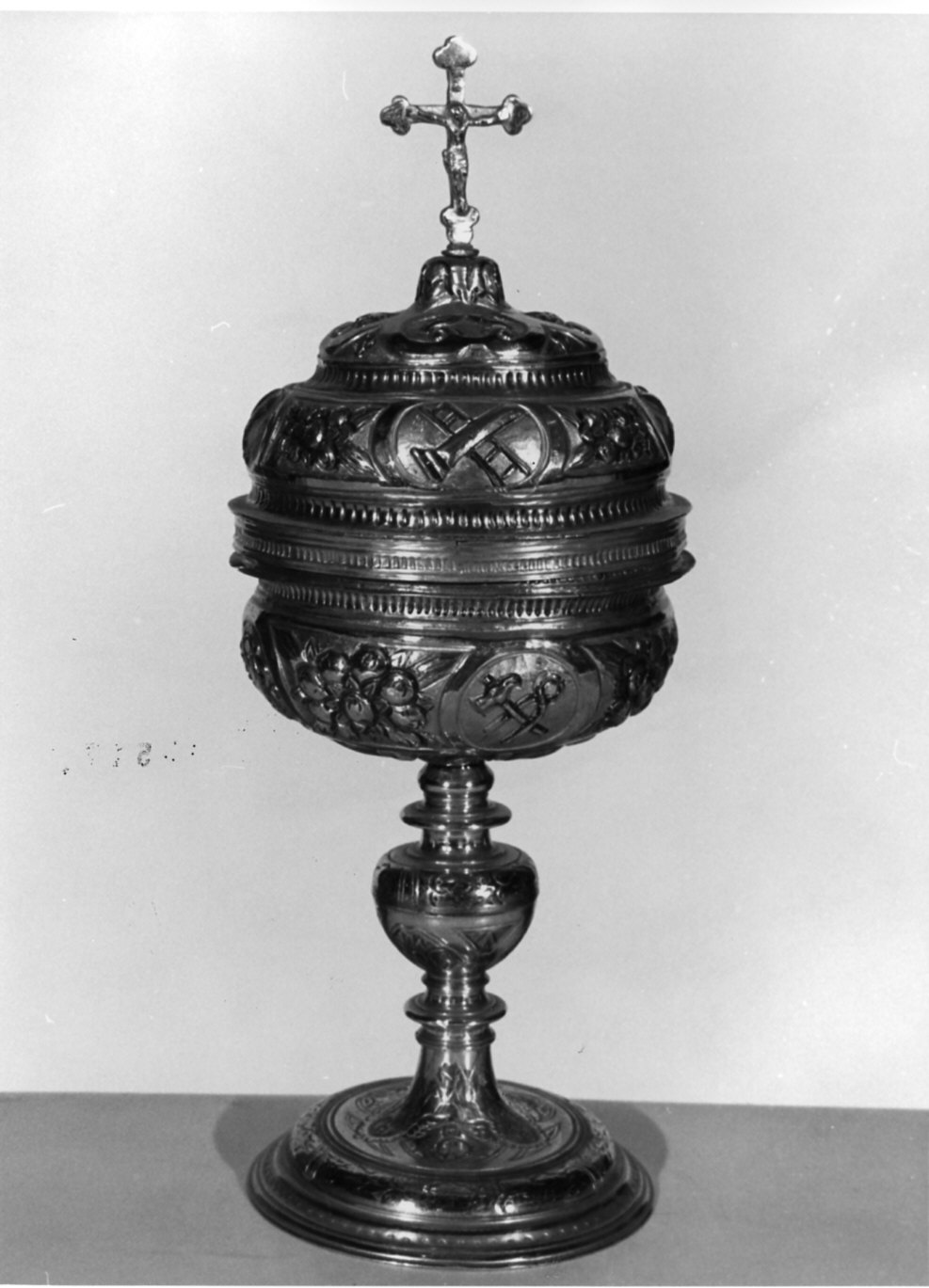 pisside, opera isolata - bottega italiana (sec. XIX)