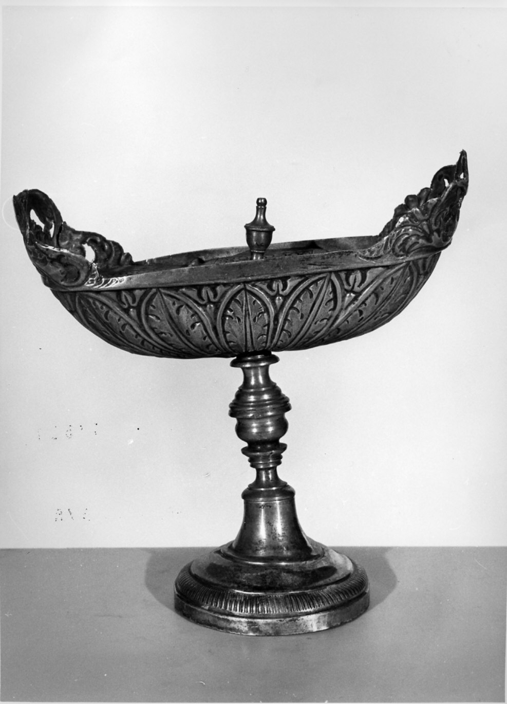 navicella portaincenso, opera isolata - bottega lombarda (sec. XVII)