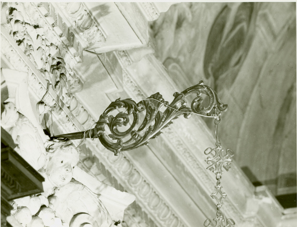 portalampade da chiesa, coppia - bottega lombarda (sec. XIX)