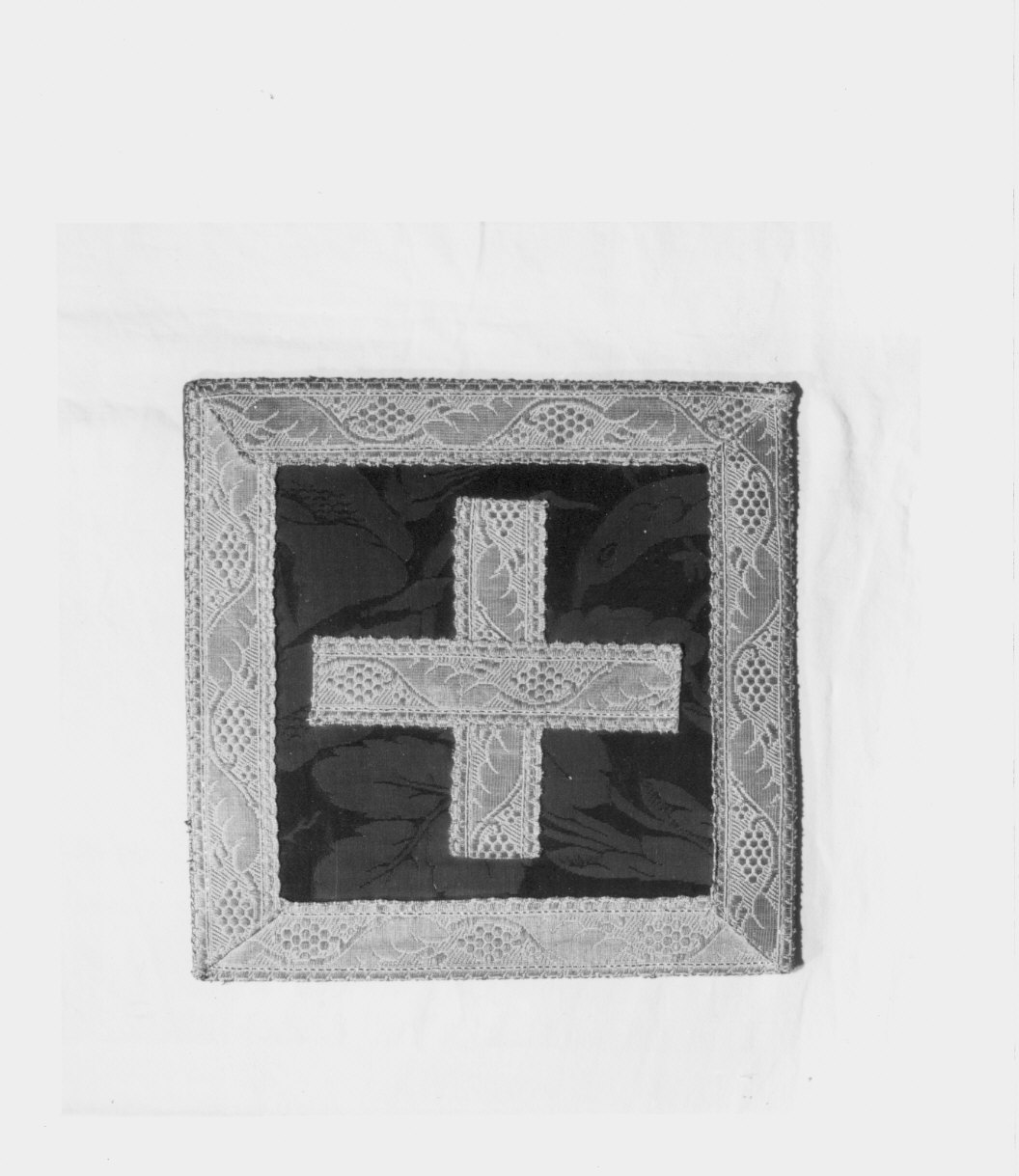 borsa del corporale, opera isolata - manifattura lombarda (prima metà sec. XIX)