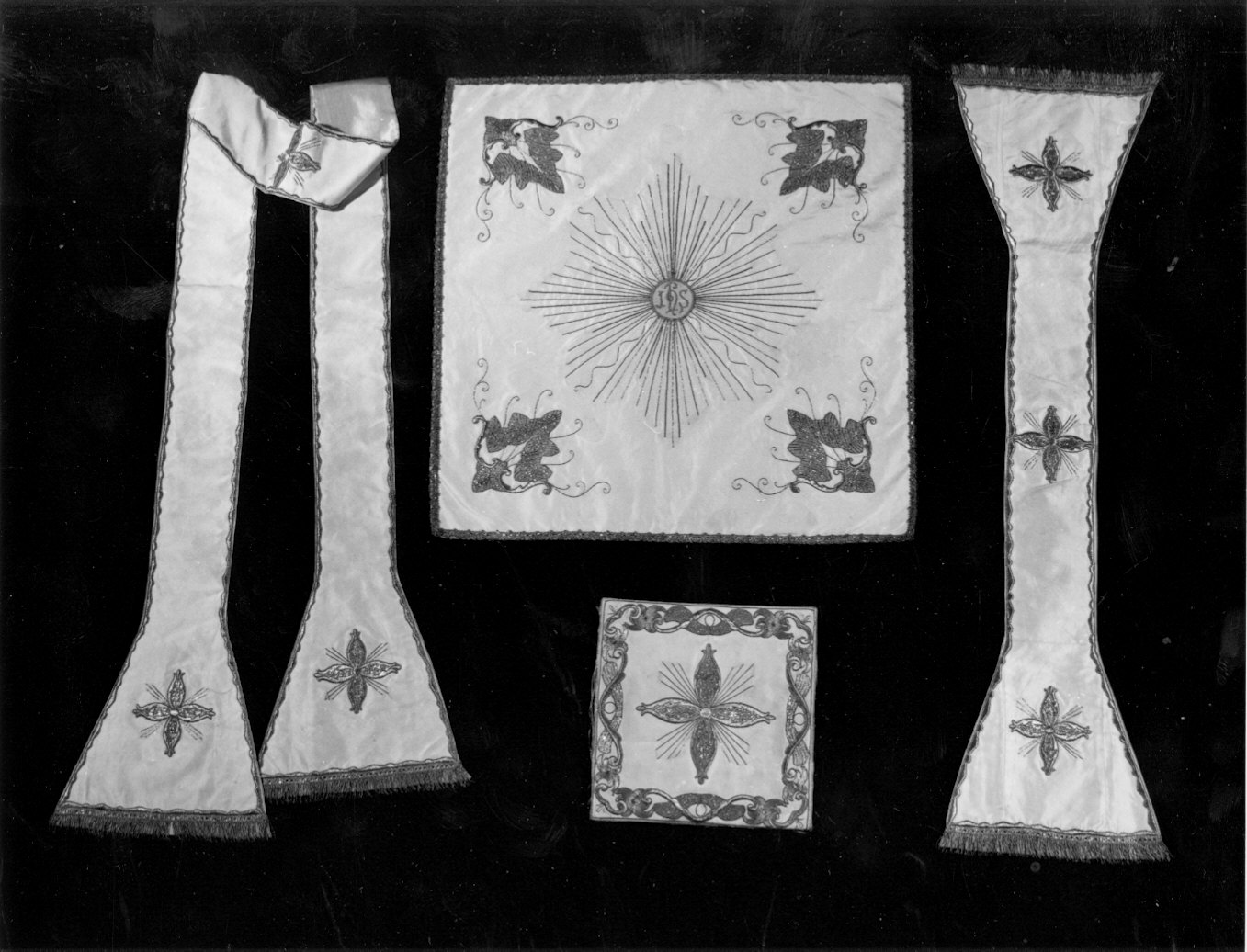 paramento liturgico, insieme - manifattura lombarda (prima metà sec. XIX)