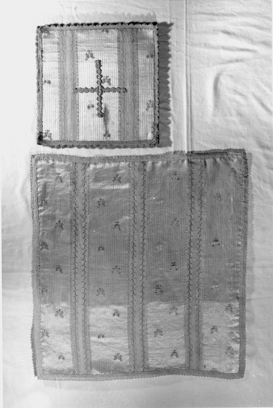 paramento liturgico, insieme - manifattura italiana (sec. XVIII)