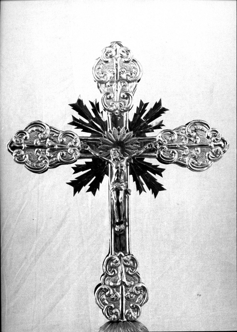 croce astile, opera isolata - bottega lombarda (fine sec. XVIII)
