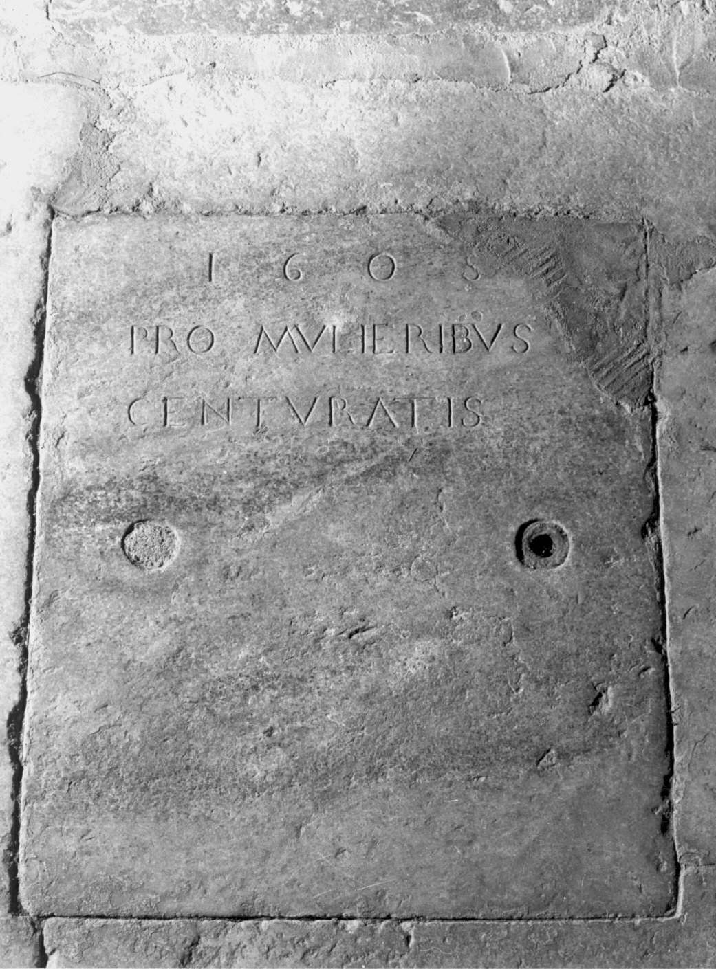 lapide tombale - bottega lombarda (sec. XVII)