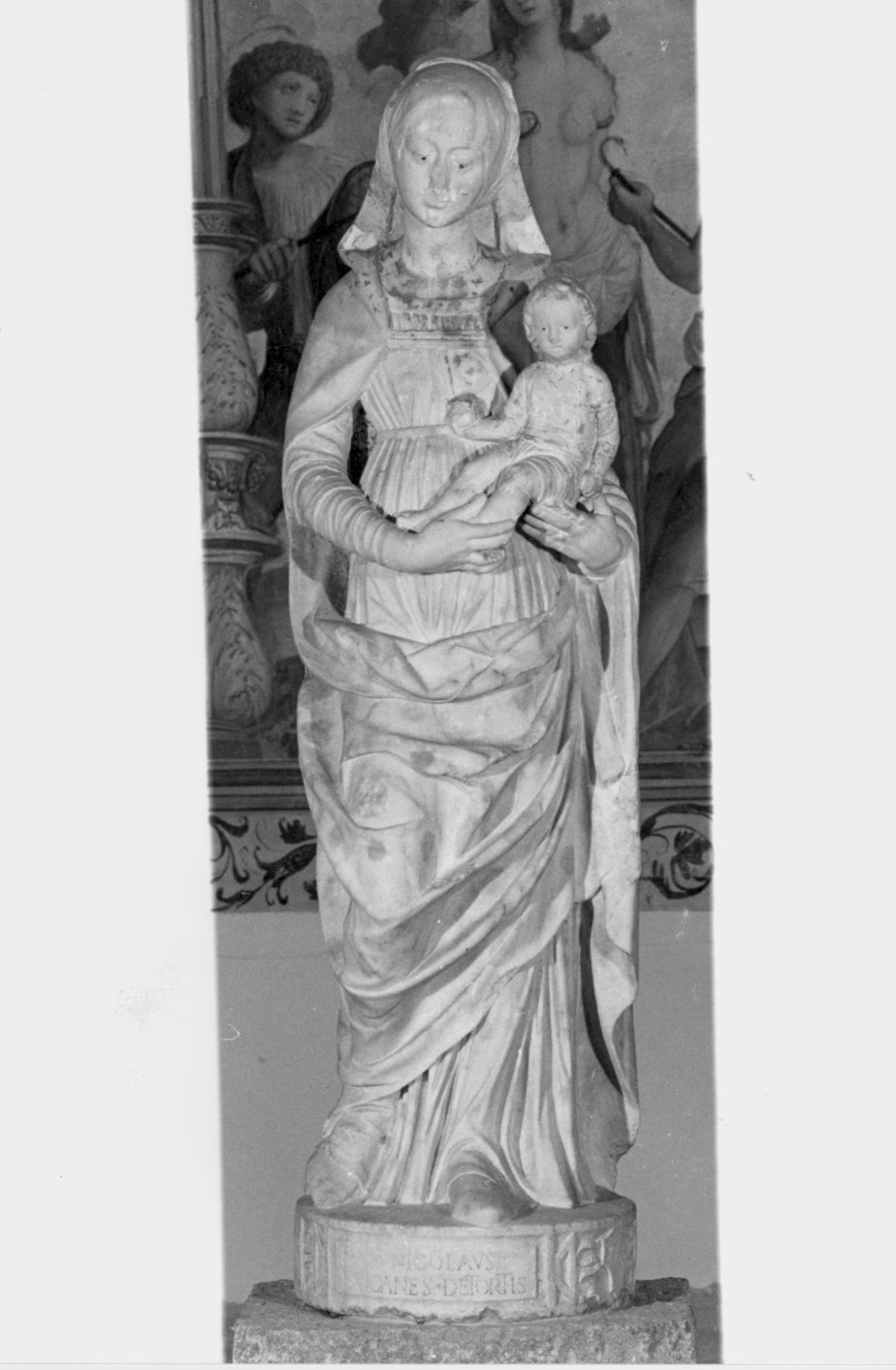 Madonna con Bambino (scultura) di Rodari Tommaso (attribuito) (primo quarto sec. XVI)