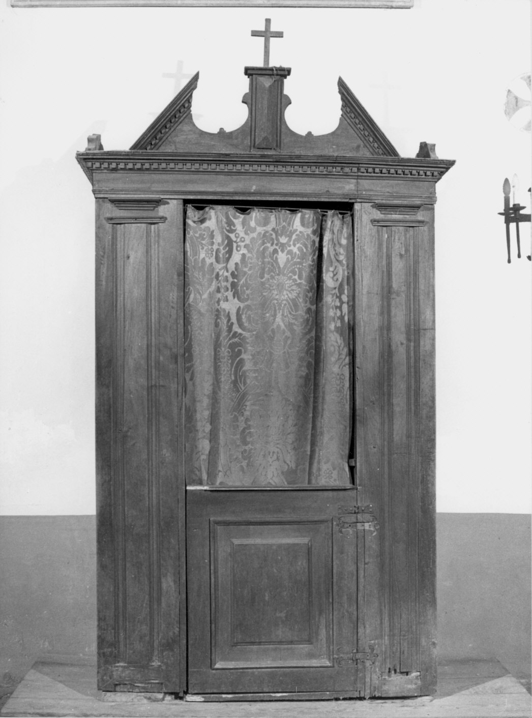 confessionale - bottega lombarda (sec. XVIII)