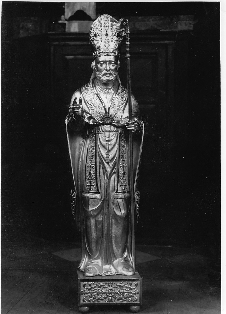 santo vescovo (reliquiario - a statua, opera isolata) - bottega italiana (metà sec. XIX)