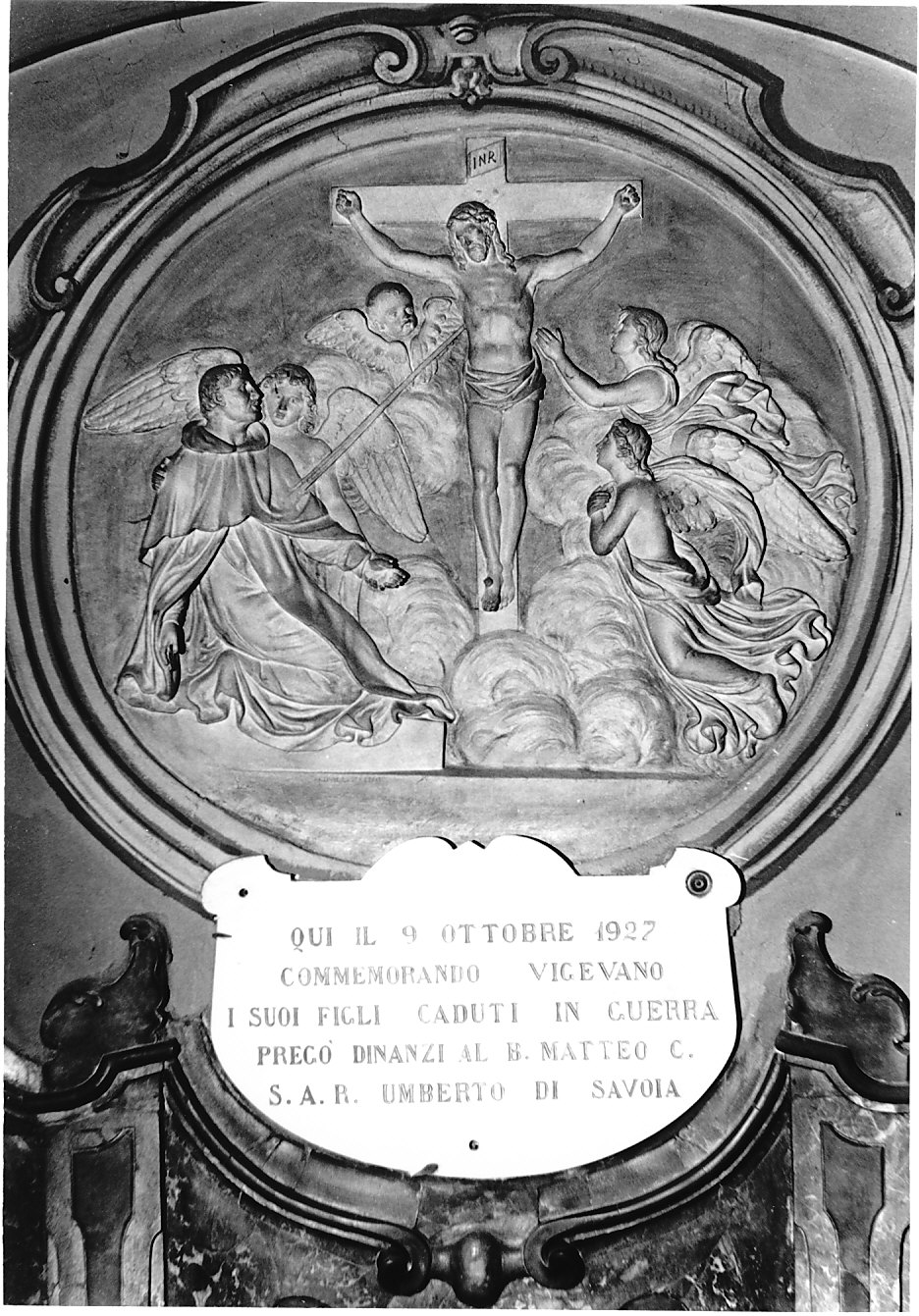 Trafittura al cuore del Crocifisso (rilievo, elemento d'insieme) di Girola Stefano (sec. XIX)