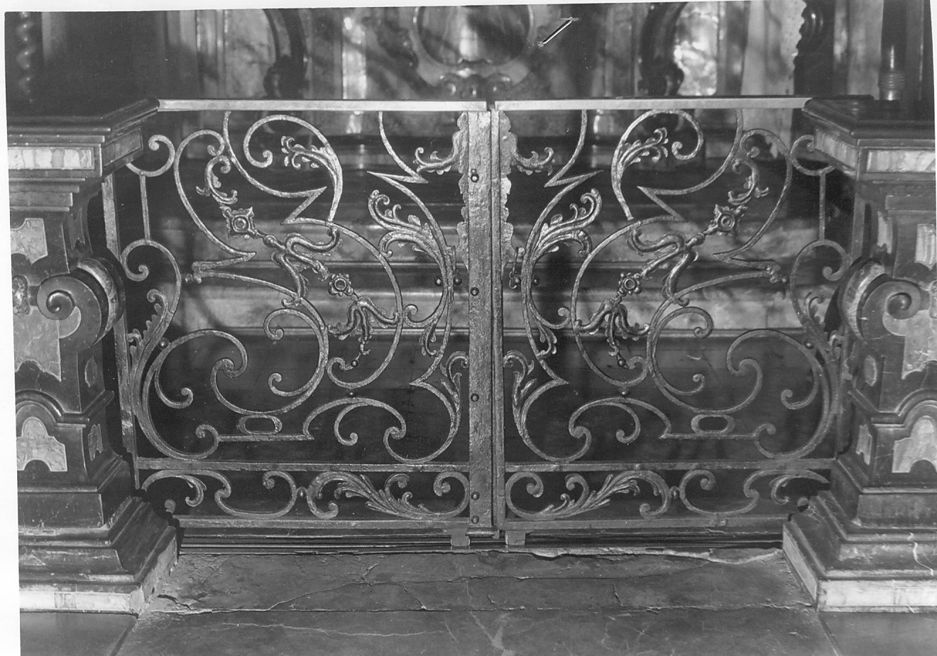 cancellata di balaustrata, opera isolata - bottega lombarda (prima metà sec. XVIII)