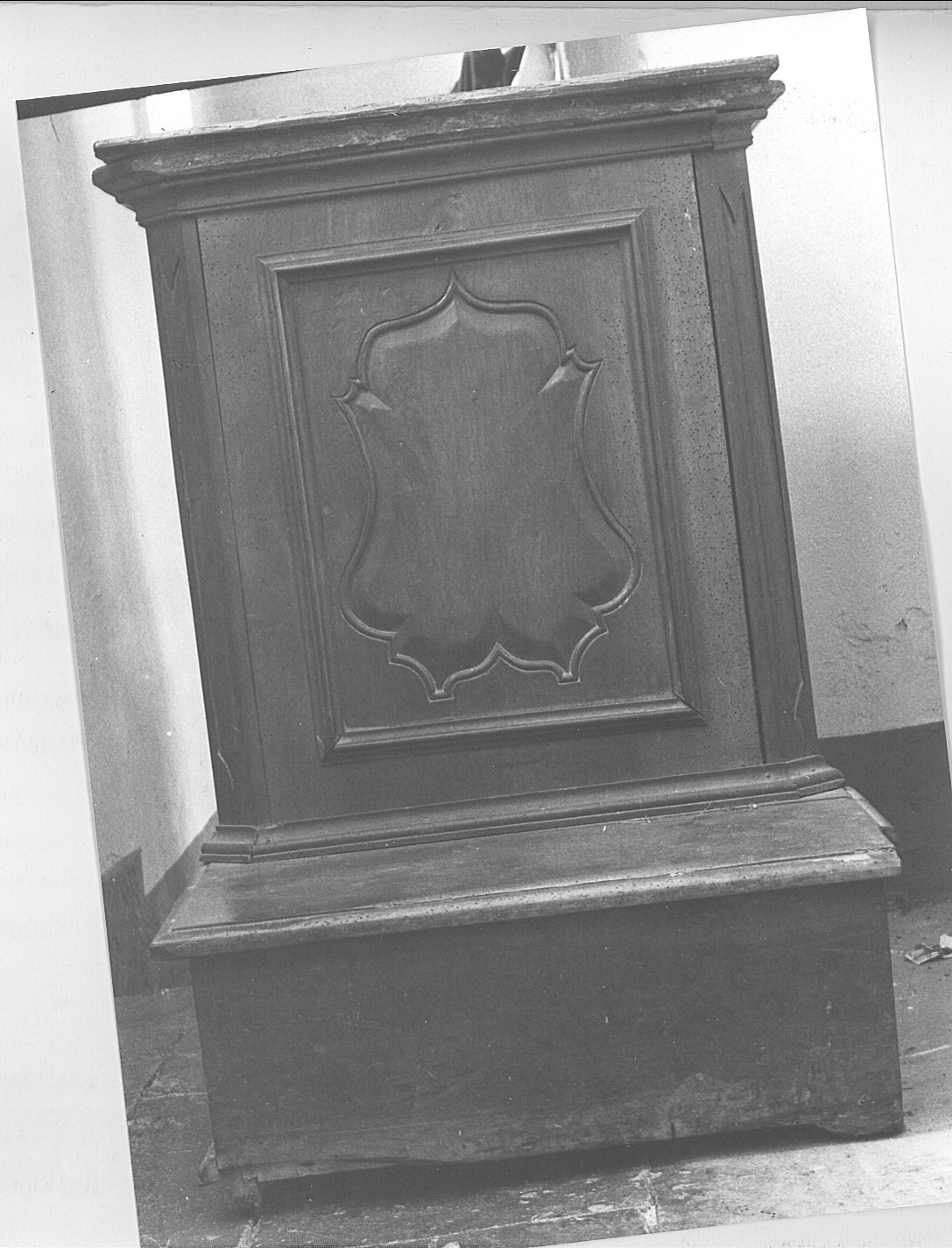 inginocchiatoio, opera isolata - bottega lombarda (sec. XVIII)