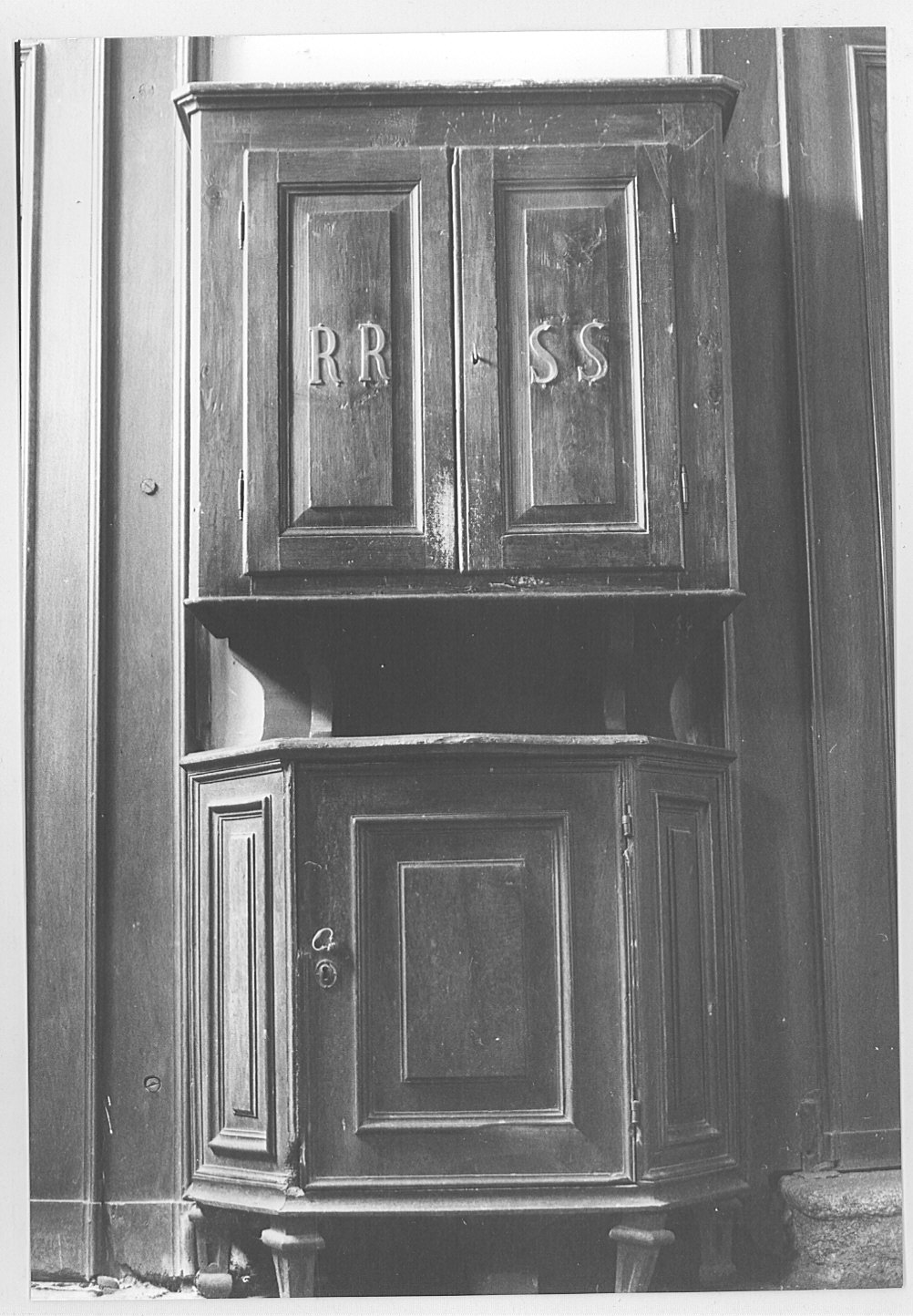 armadio da sacrestia, opera isolata - bottega lombarda (sec. XIX)