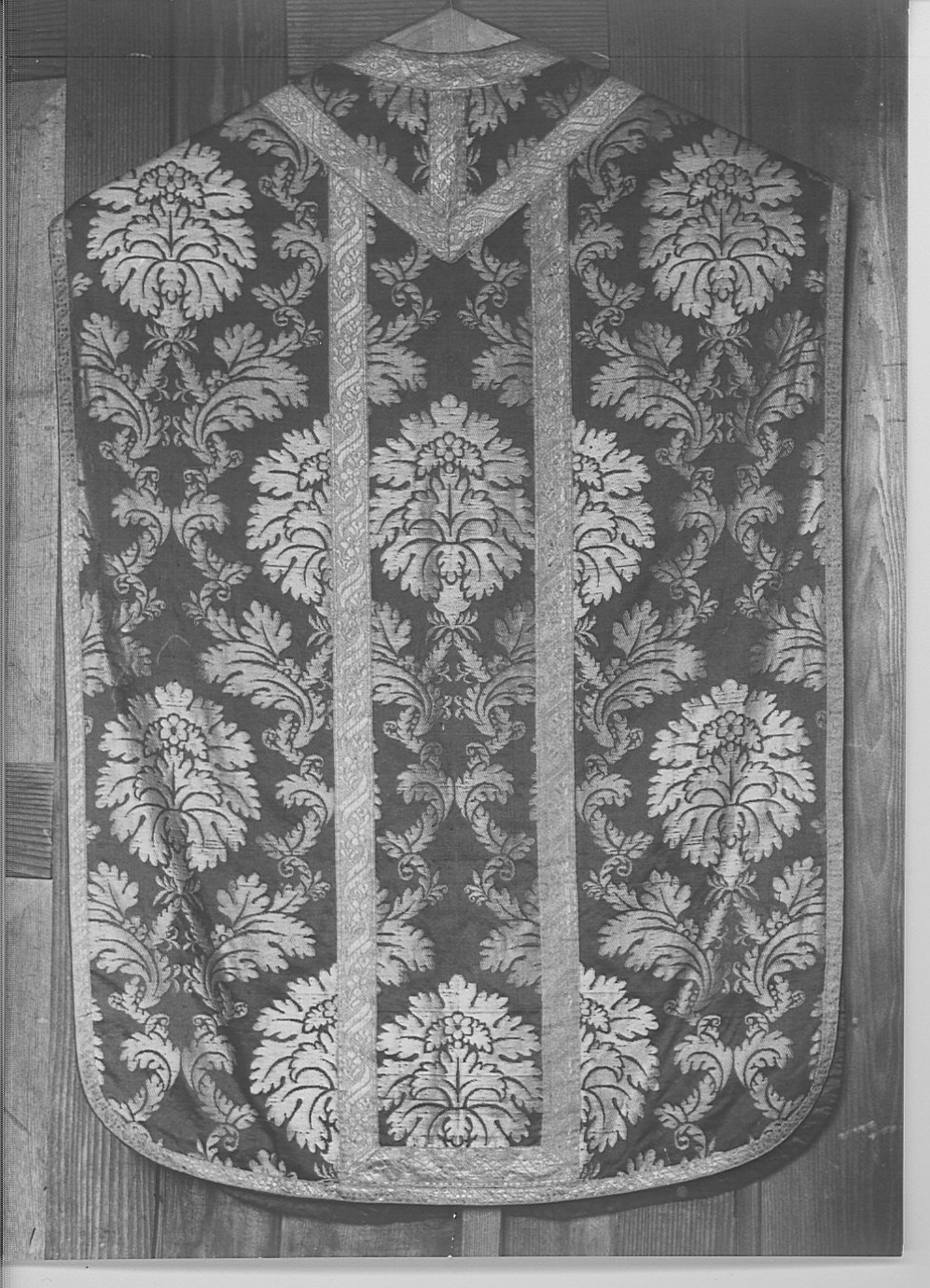 paramento liturgico - manifattura lombarda (sec. XIX)