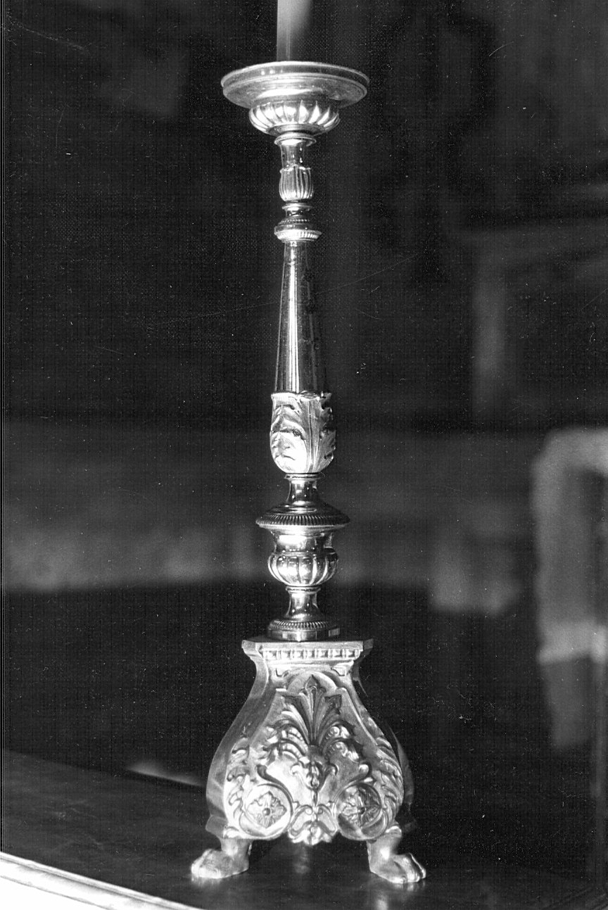 candeliere, serie - bottega lombarda (secc. XVIII/ XIX)