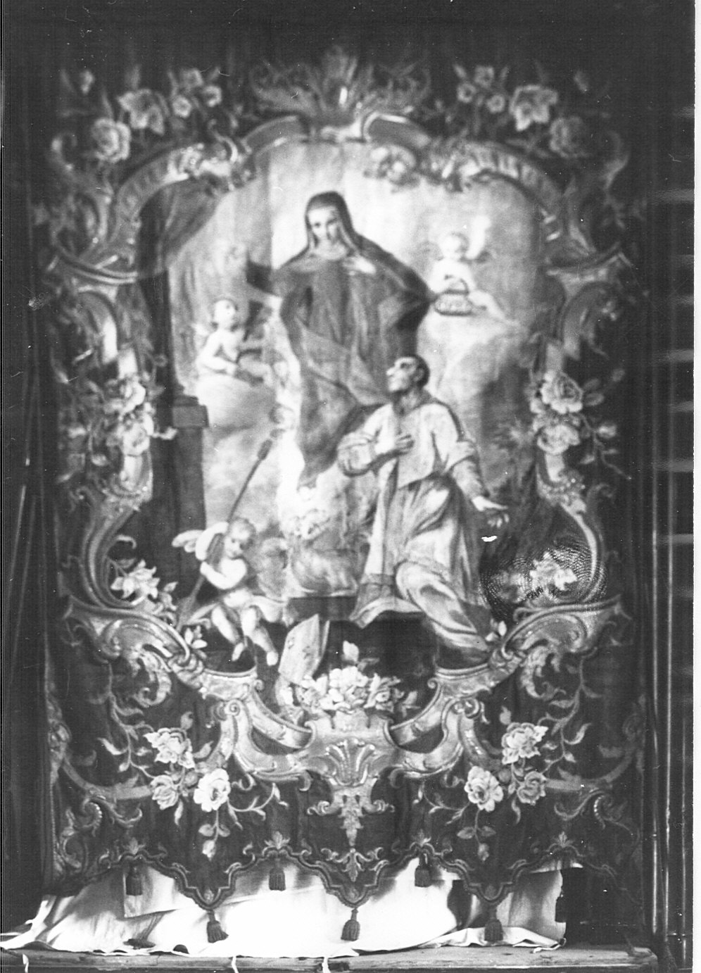 San Carlo Borromeo che prega S. Marta (fronte) e gloria del SS. Sacramento (stendardo, opera isolata) - manifattura lombarda (sec. XVIII)