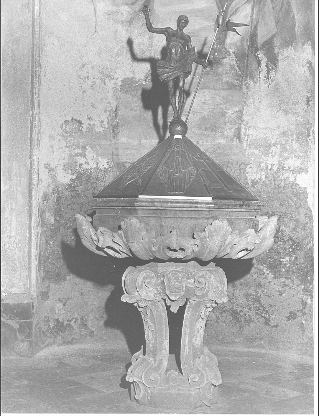 fonte battesimale, opera isolata - bottega lombarda (sec. XVIII)