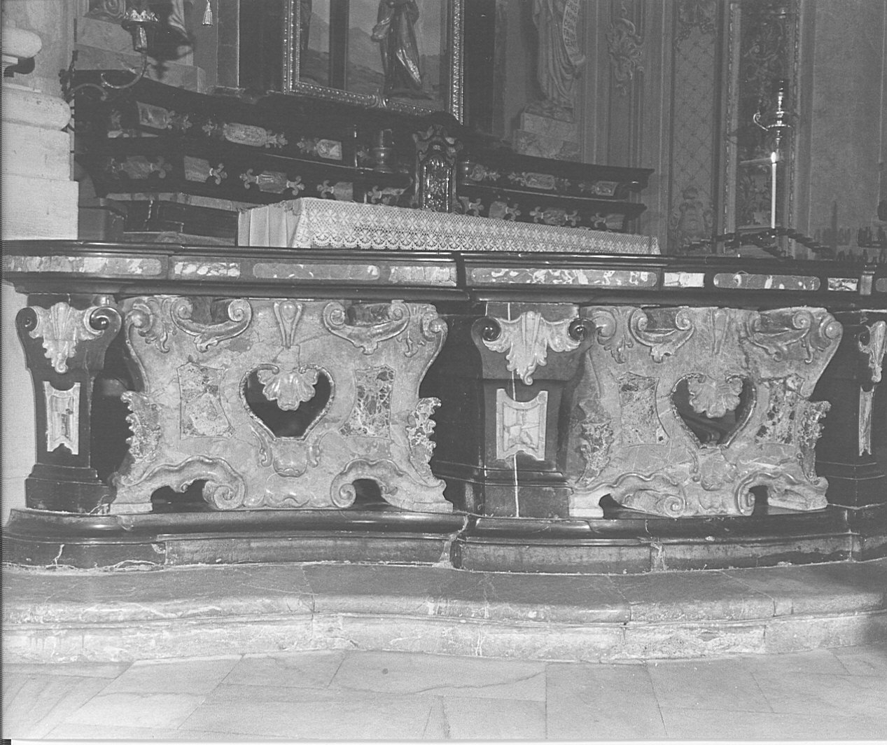 balaustrata - bottega lombarda (sec. XVIII)