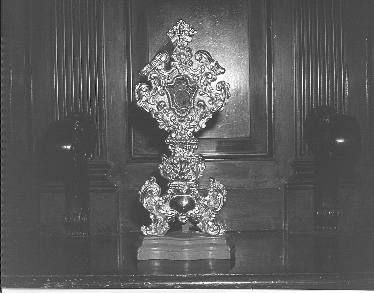 reliquiario - a ostensorio, serie - bottega lombarda (sec. XVIII)