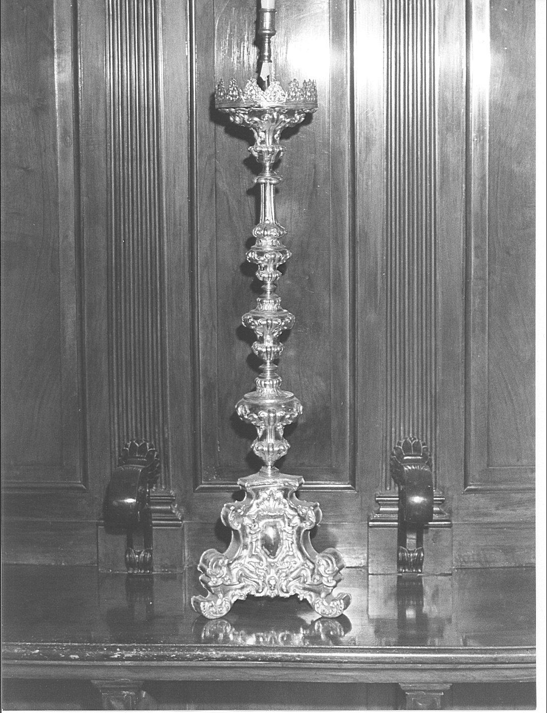 candeliere d'altare, serie - bottega lombarda (fine/inizio secc. XVIII/ XIX)