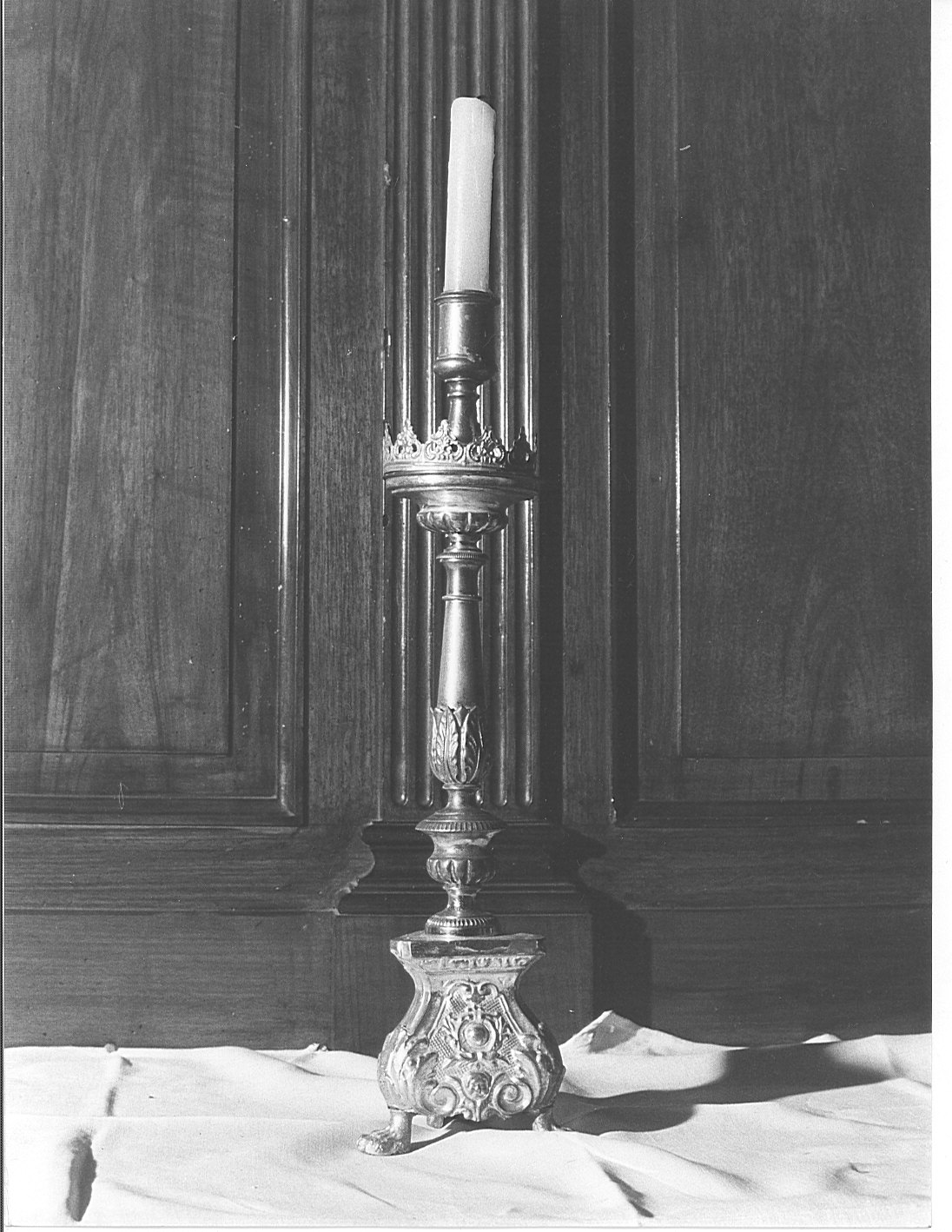 candeliere d'altare - bottega lombarda (sec. XIX)