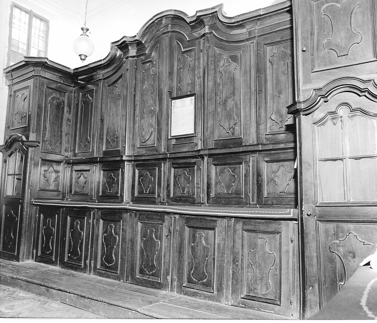 armadio da sacrestia, opera isolata - bottega comasca (prima metà sec. XVIII)