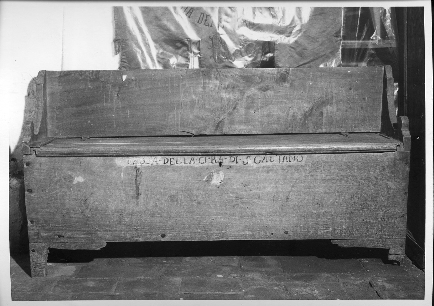 cassapanca, opera isolata - bottega lombarda (sec. XIX)