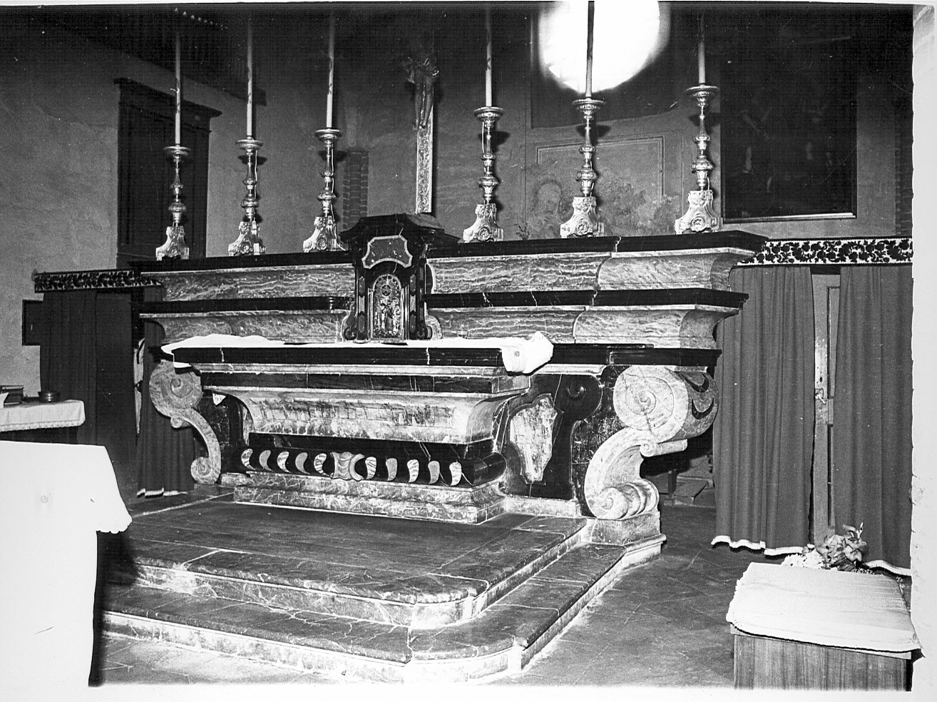 altare maggiore - bottega lombarda (sec. XVIII)