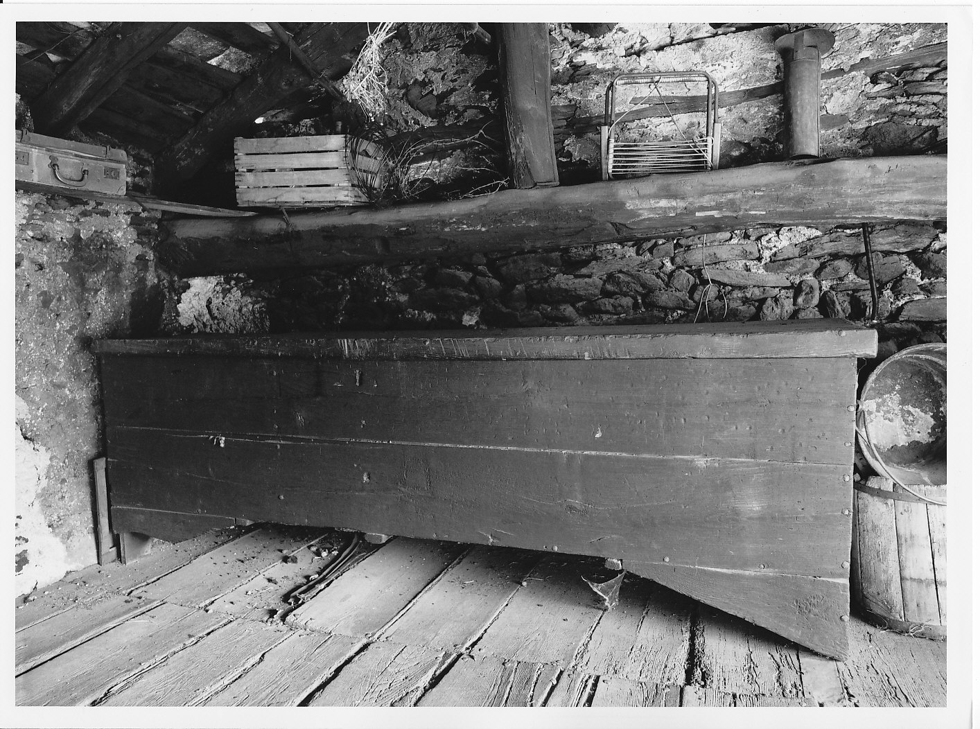 cassone - bottega (sec. XIX)