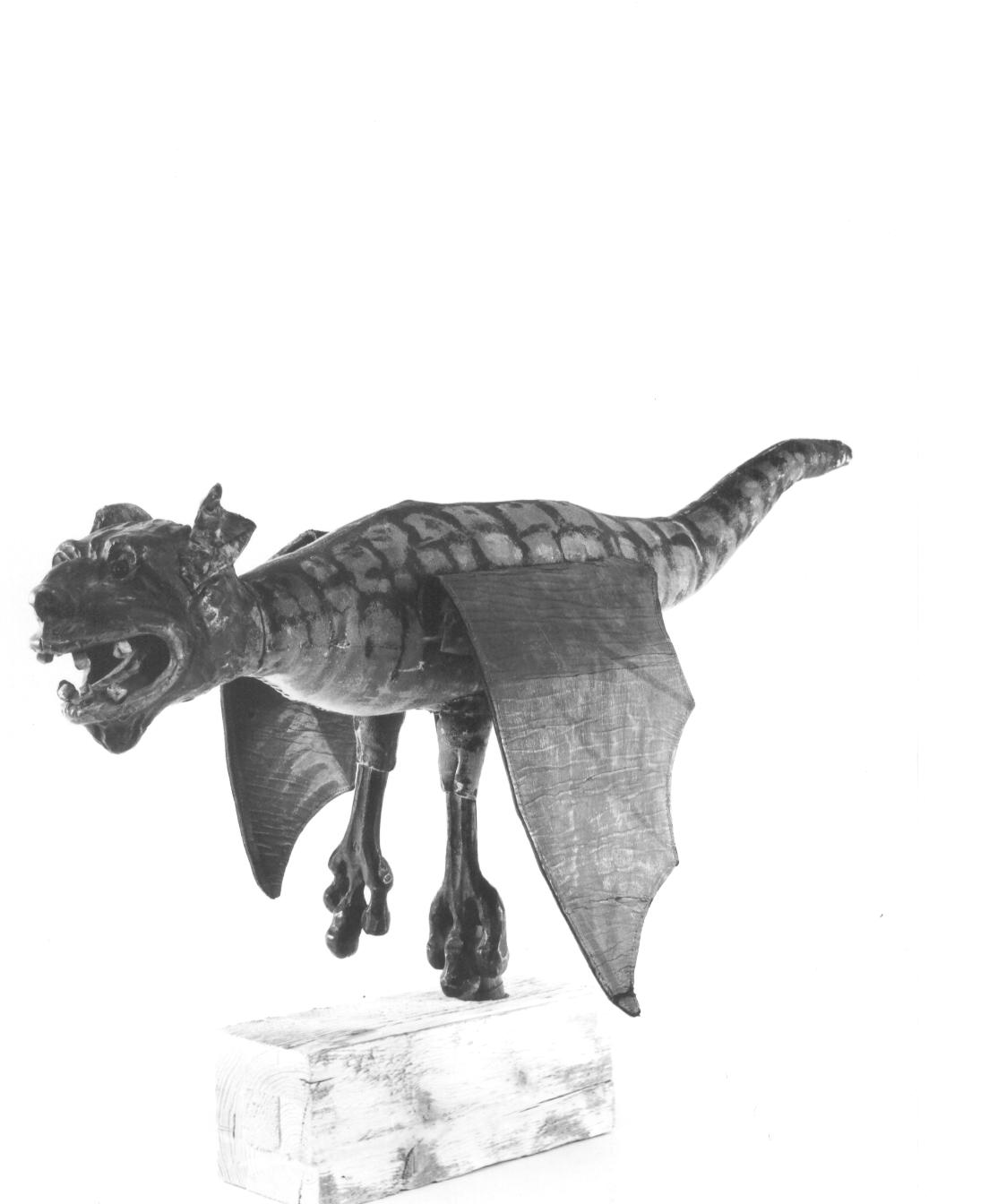 drago volante (burattino) - manifattura (sec. XIX metà)