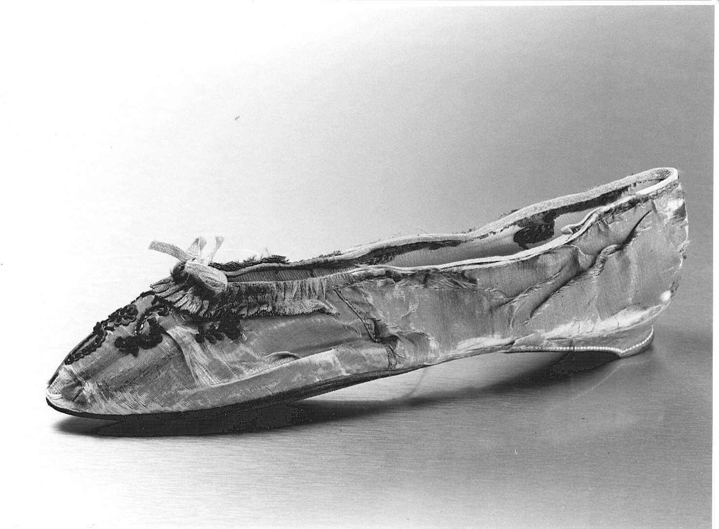 Non rilevato (scarpa femminile) - manifattura (1800/ 1810)