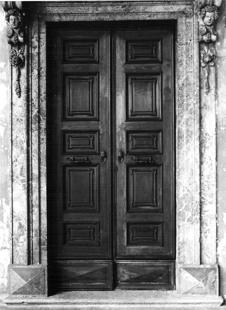 porta - a due battenti, opera isolata - bottega lombarda (sec. XVII)