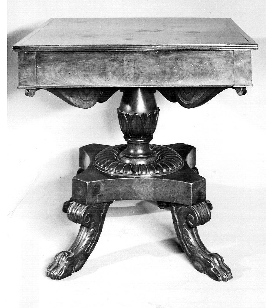 tavolino, opera isolata - bottega lombarda (inizio sec. XIX)