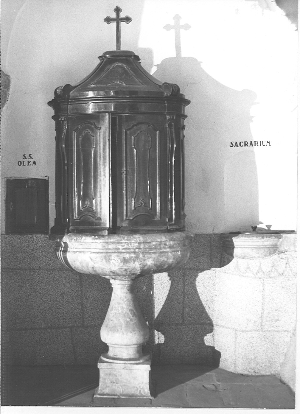 fonte battesimale, opera isolata - bottega lombarda (metà sec. XVI)