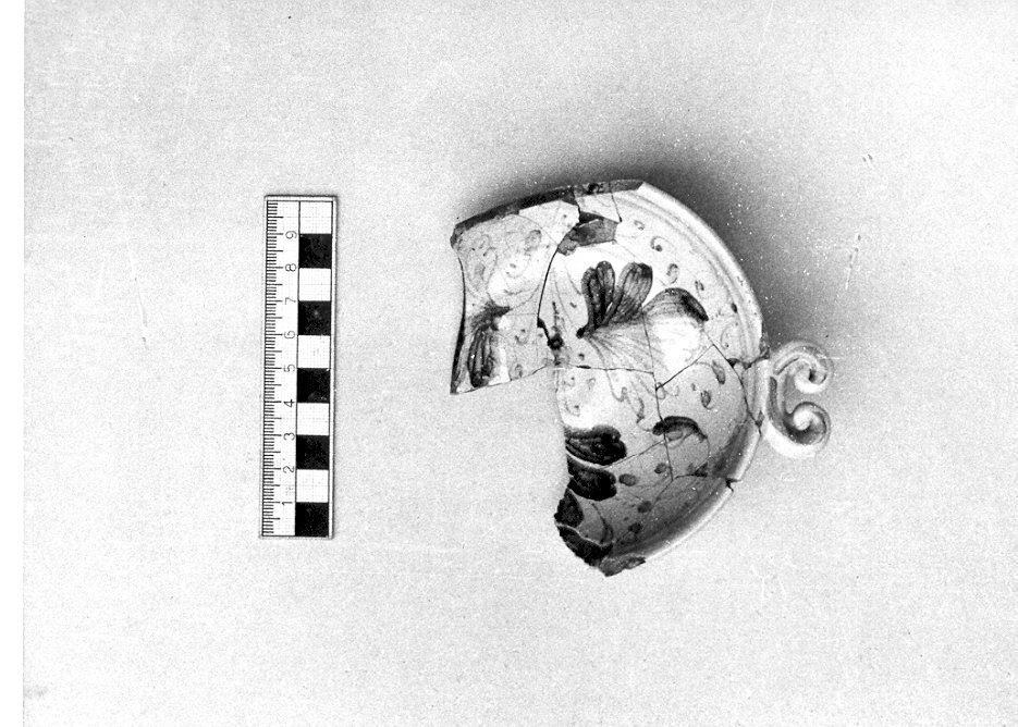 coppetta, frammento - manifattura veneta (seconda metà sec. XVI)