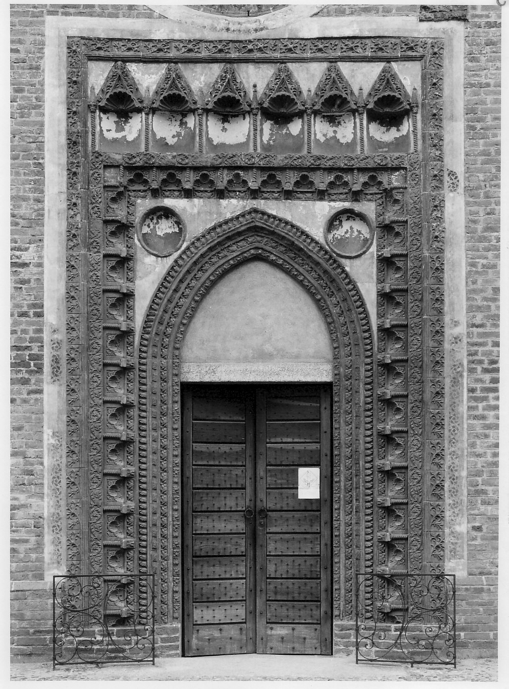 portale, opera isolata - bottega lombarda (metà sec. XV)