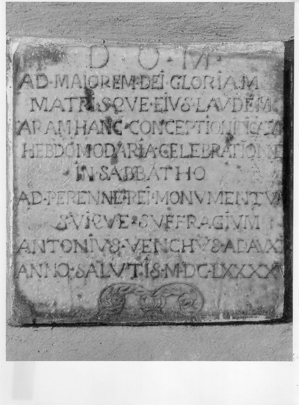 lapide, opera isolata - bottega lombarda (sec. XVII)