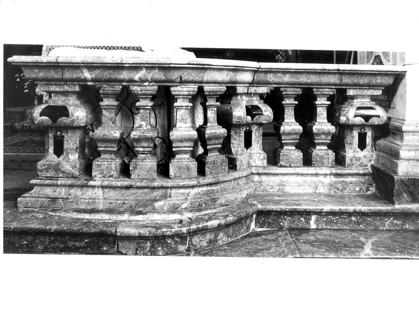 balaustrata di altare - bottega lombarda (sec. XVIII)