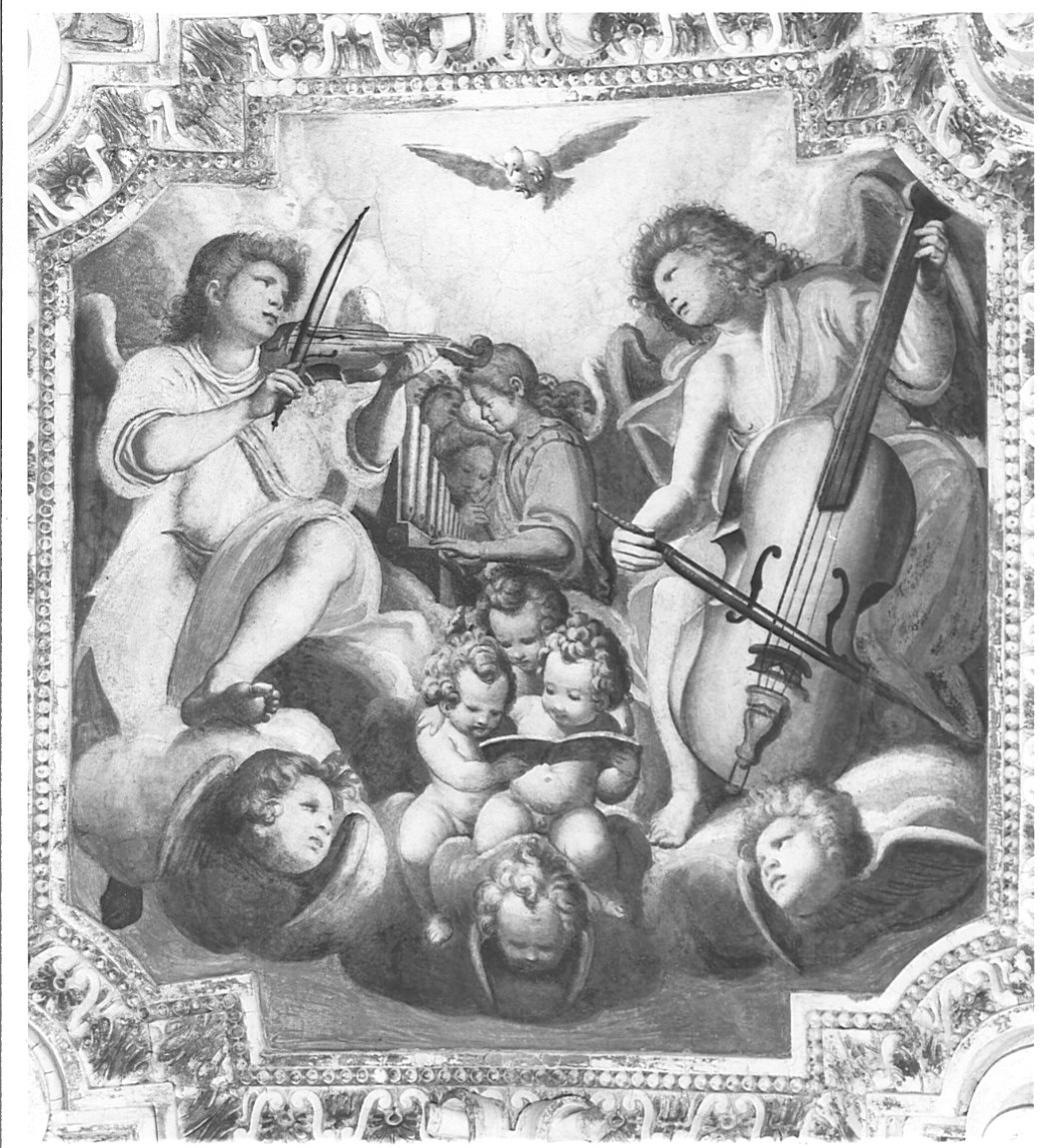 angeli musicanti e cherubini con colomba dello Spirito Santo (dipinto murale, elemento d'insieme) di Caresana Domenico (sec. XVII)