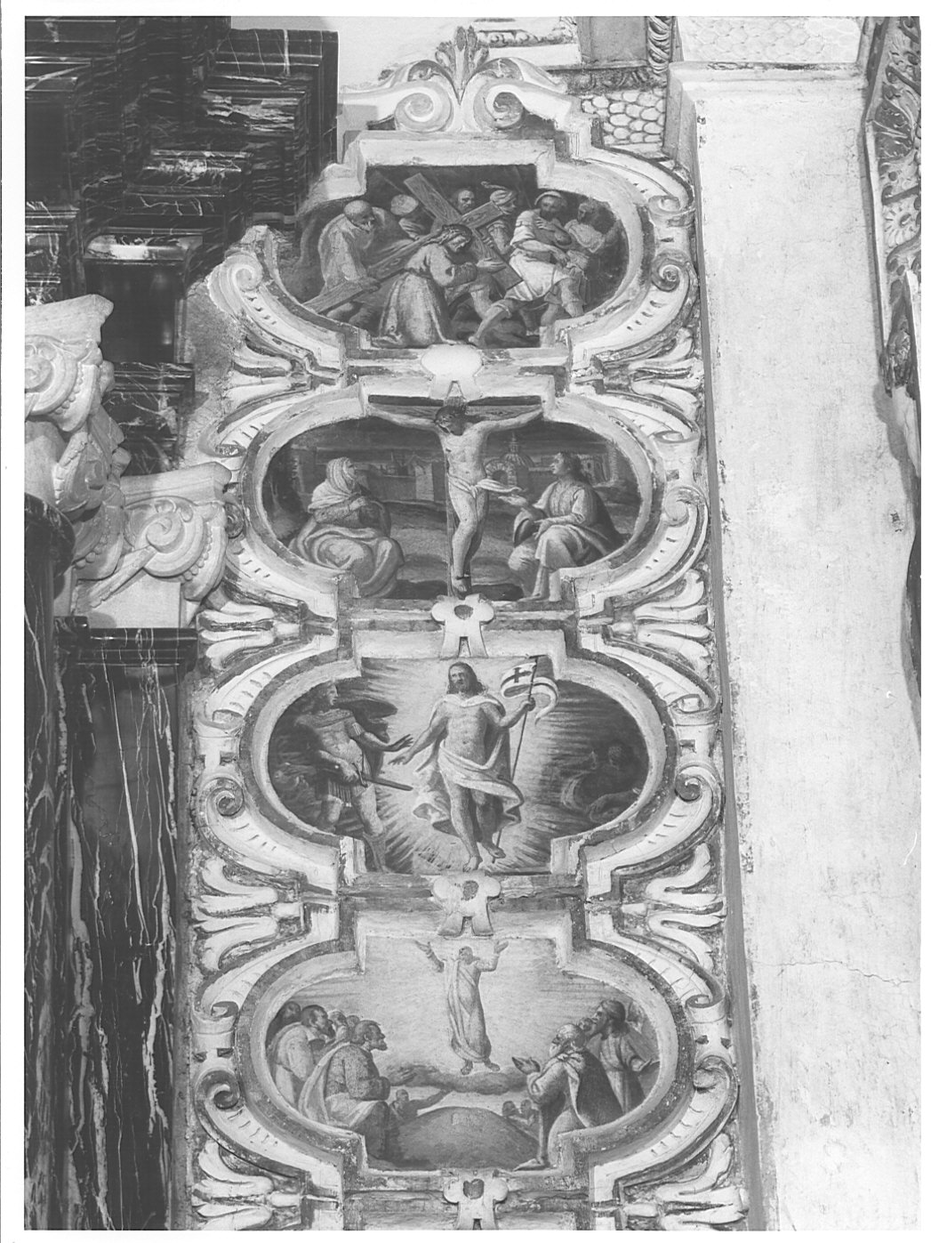 Cristo portacroce/ crocifissione/ resurrezione di Cristo/ ascensione di Cristo (dipinto murale, elemento d'insieme) di Caresana Domenico (sec. XVII)