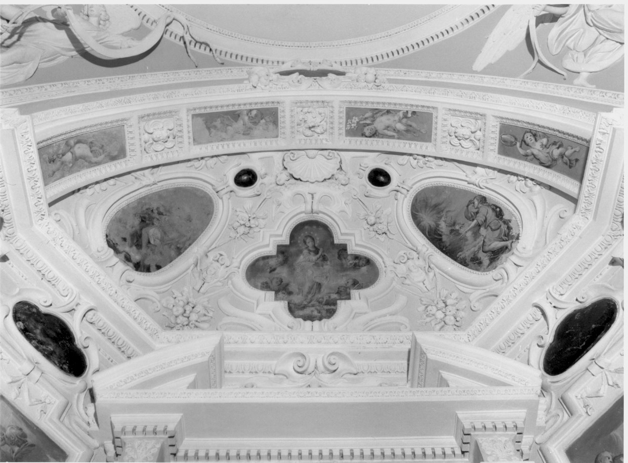 motivi decorativi a volute vegetali/ motivi decorativi a festoni vegetali/ cherubini/ figure femminili (decorazione plastica, complesso decorativo) - bottega lombarda (primo quarto sec. XVIII)