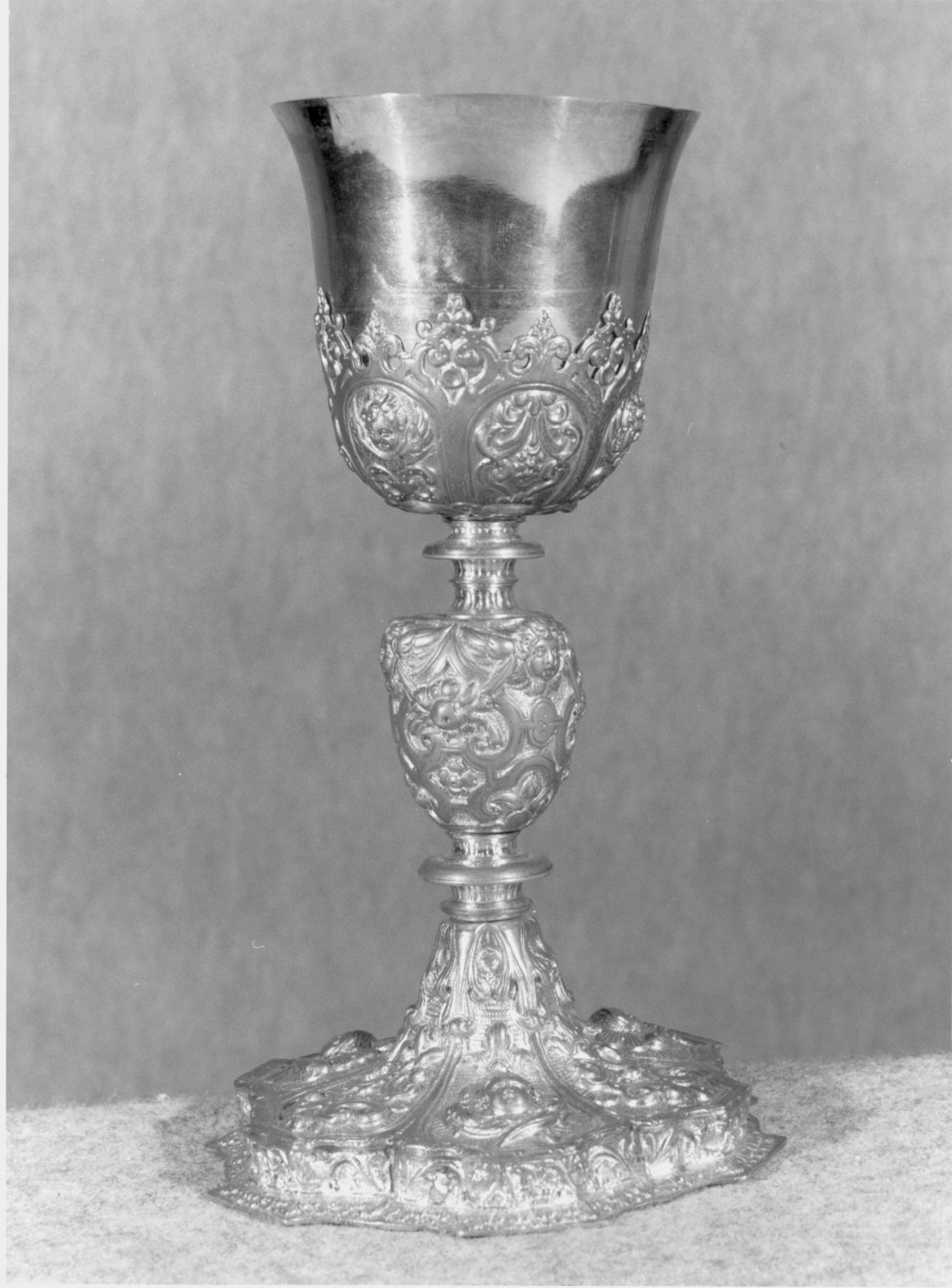 calice - bottega lombarda (seconda metà sec. XVII)