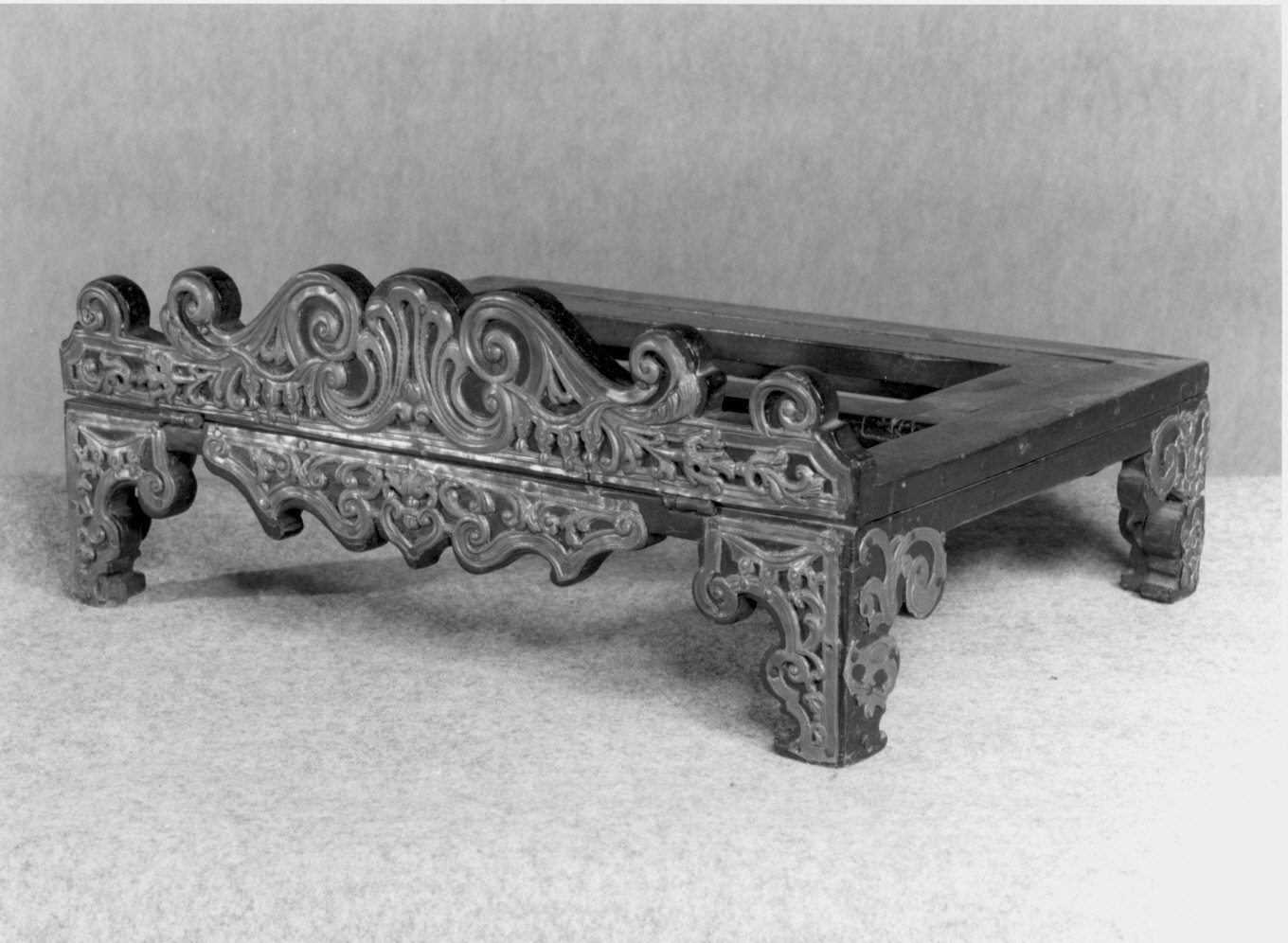 leggio da tavolo - pieghevole - bottega lombarda (seconda metà sec. XVIII)