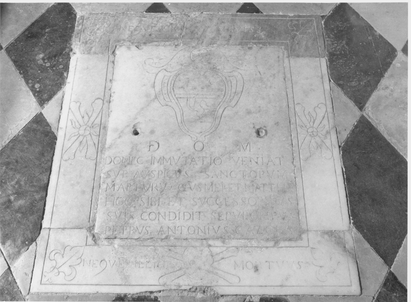 lapide, opera isolata - bottega lombarda (sec. XVII)