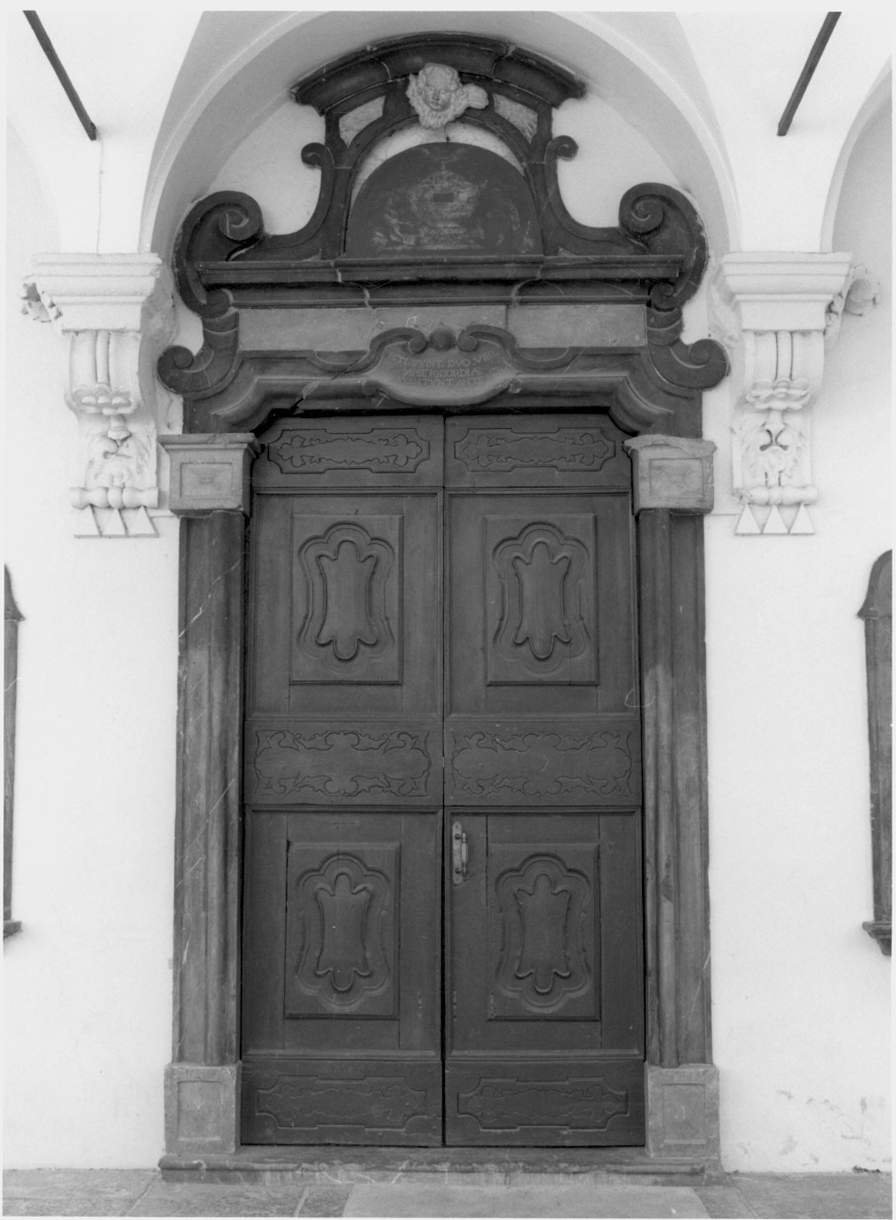 portale - bottega lombarda (prima metà sec. XVIII)