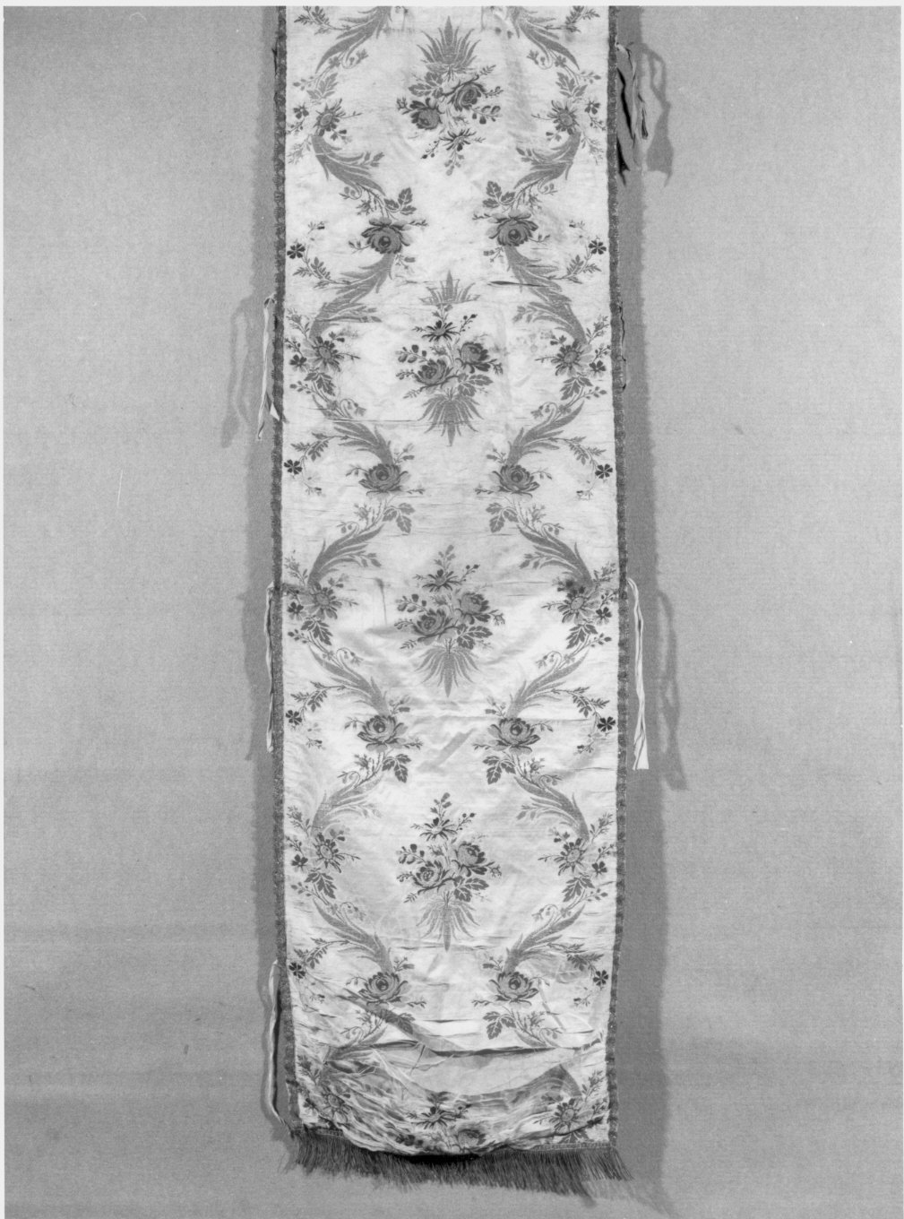 velo omerale - manifattura italiana (prima metà sec. XIX)