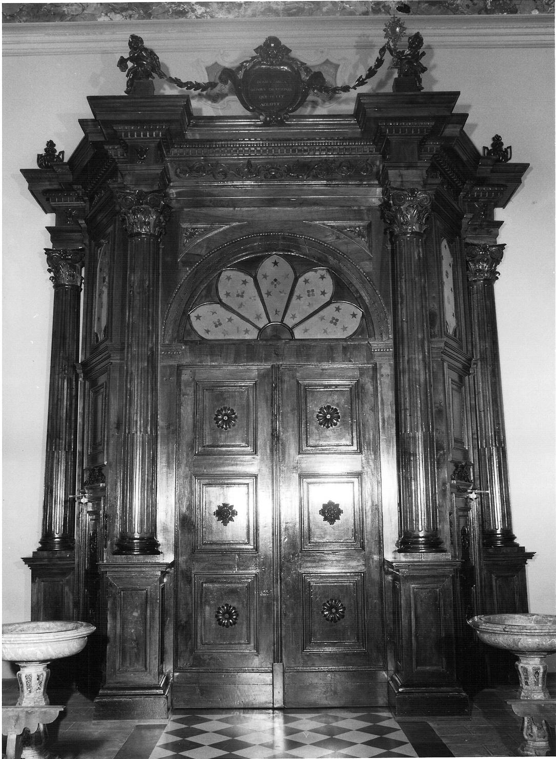 bussola, opera isolata di Giuseppe Nicola Eremita Frà (sec. XVIII)