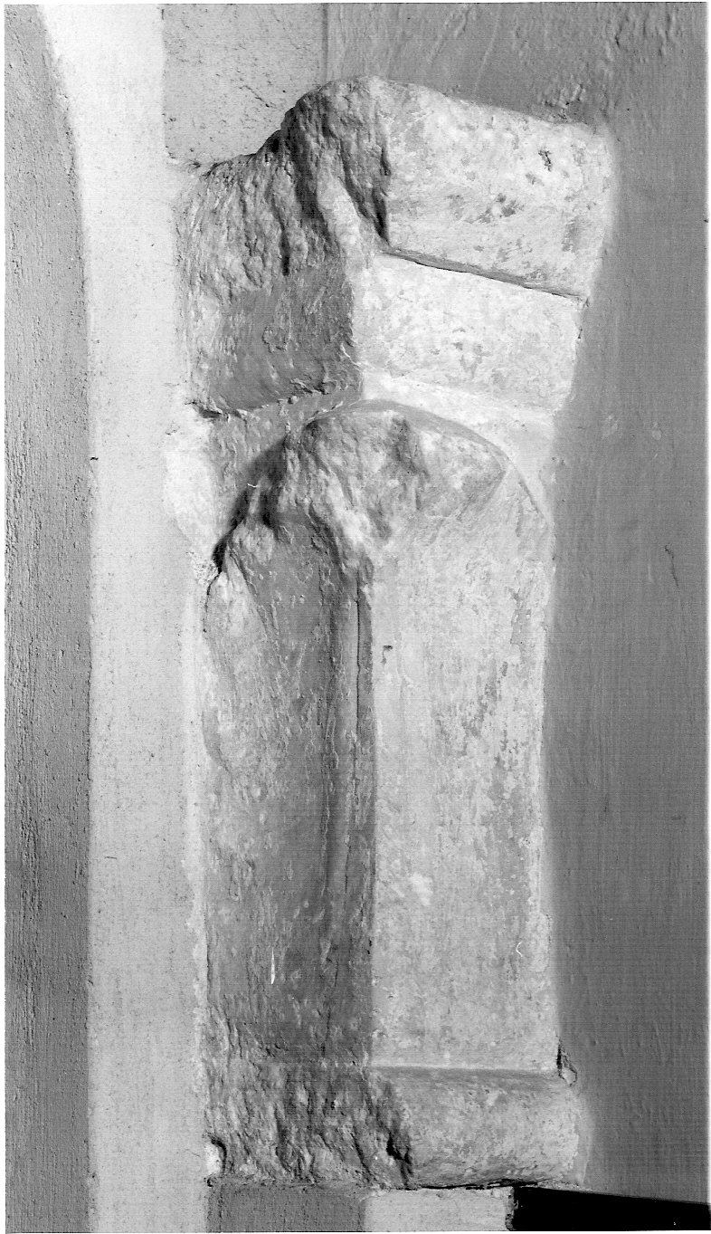 capitello, frammento - bottega lombarda (sec. XV)