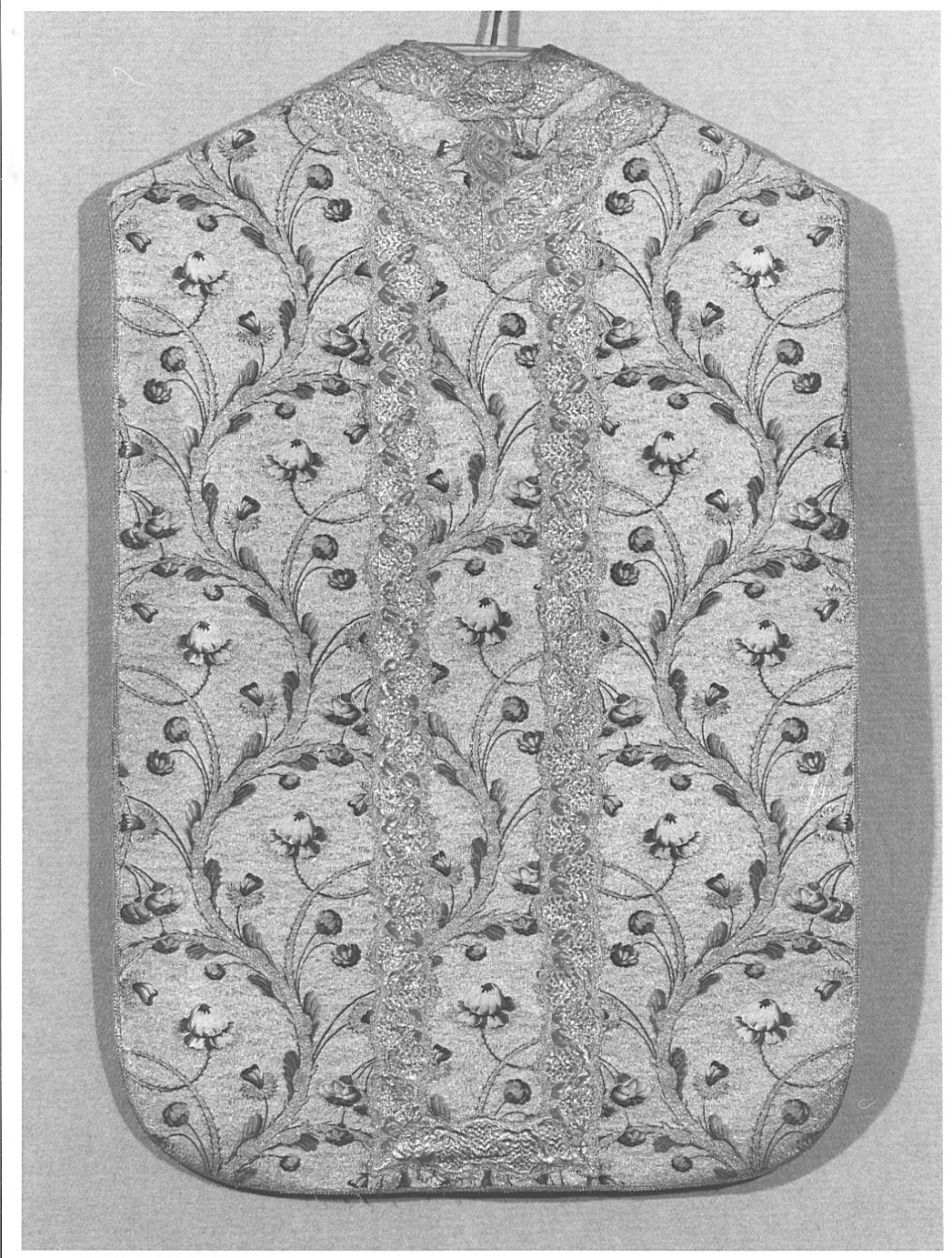 paramento liturgico - manifattura lombarda (sec. XVIII)