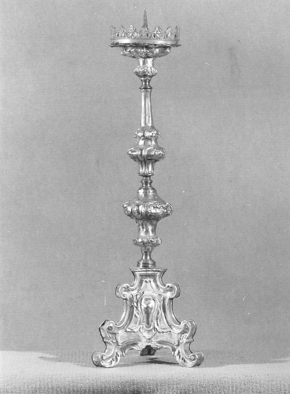 candeliere, serie - bottega lombarda (sec. XVIII)