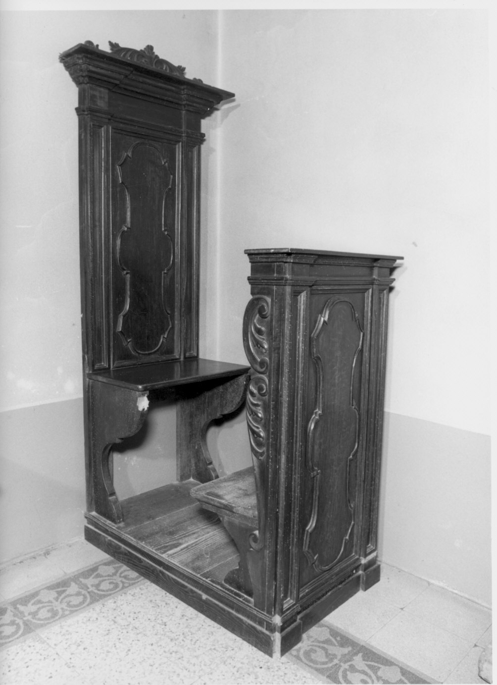 sedia con inginocchiatoio - bottega lombarda (secc. XVIII/ XIX)